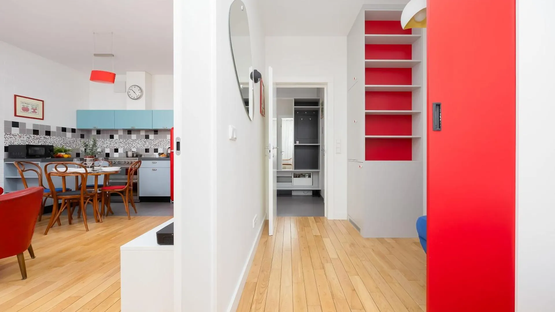 Leszczynska American Retro Apartment With Balcony Warsaw'S Powisle By Noclegi Renters