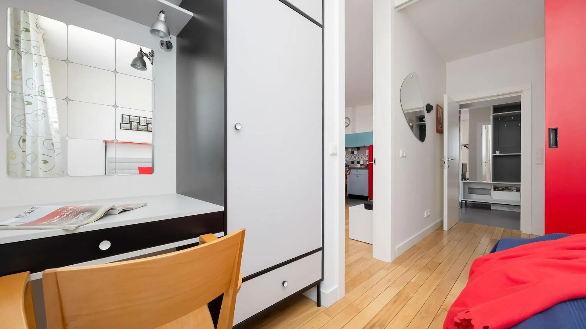 Leszczynska American Retro Apartment With Balcony Warsaw'S Powisle By Noclegi Renters